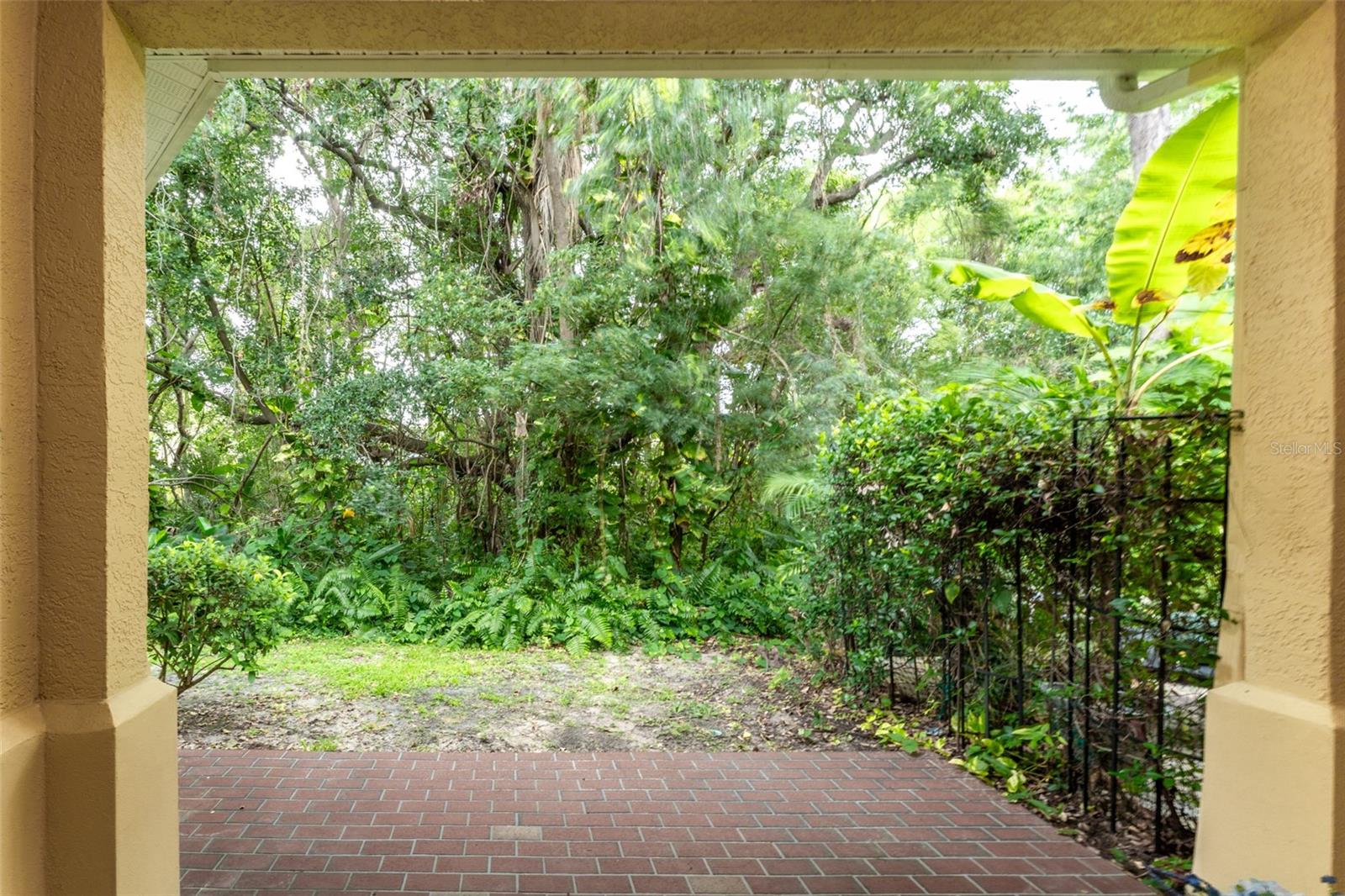 Image 37 of 49 For 3415 Heards Ferry Drive