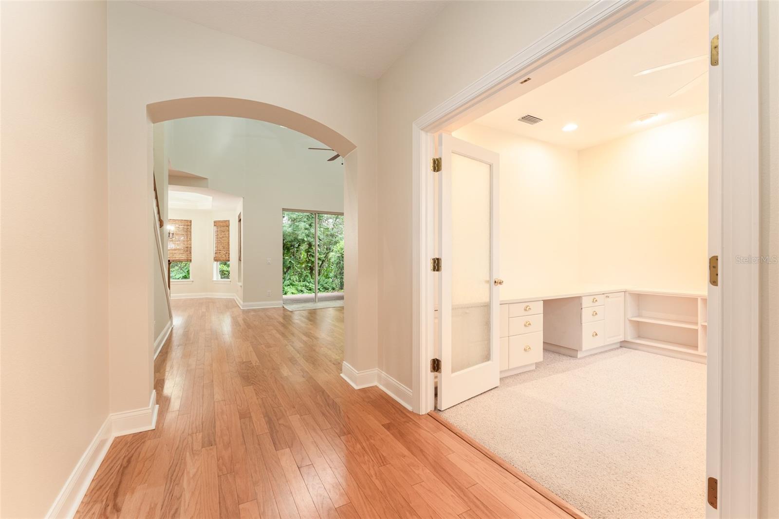 Image 7 of 49 For 3415 Heards Ferry Drive