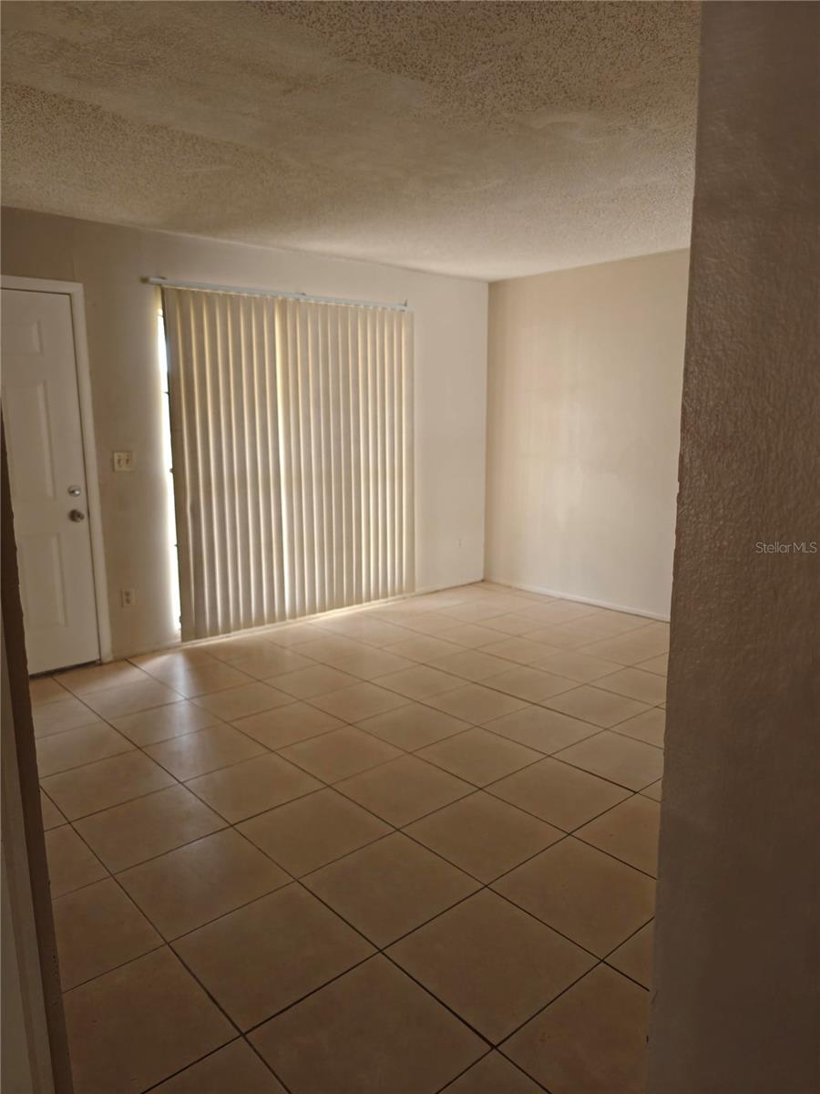 Image 2 of 9 For 300 Elizabeth Avenue