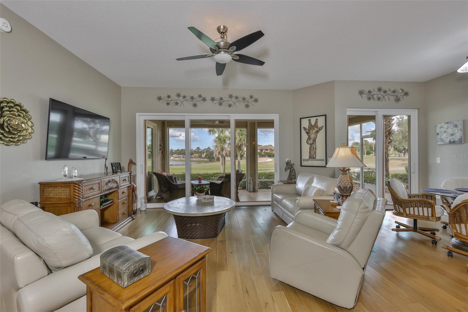 Image 11 of 42 For 1351 Emerald Dunes Drive