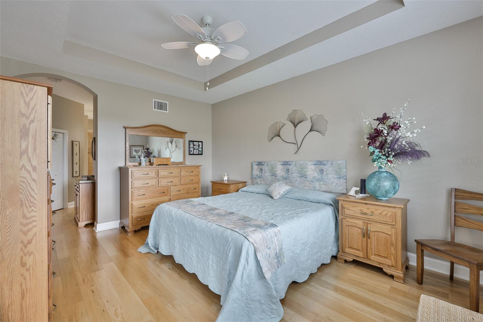 Image 16 of 42 For 1351 Emerald Dunes Drive