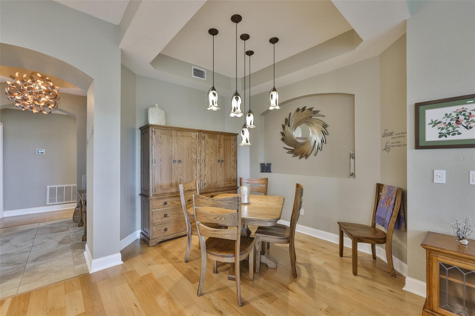 Image 20 of 42 For 1351 Emerald Dunes Drive