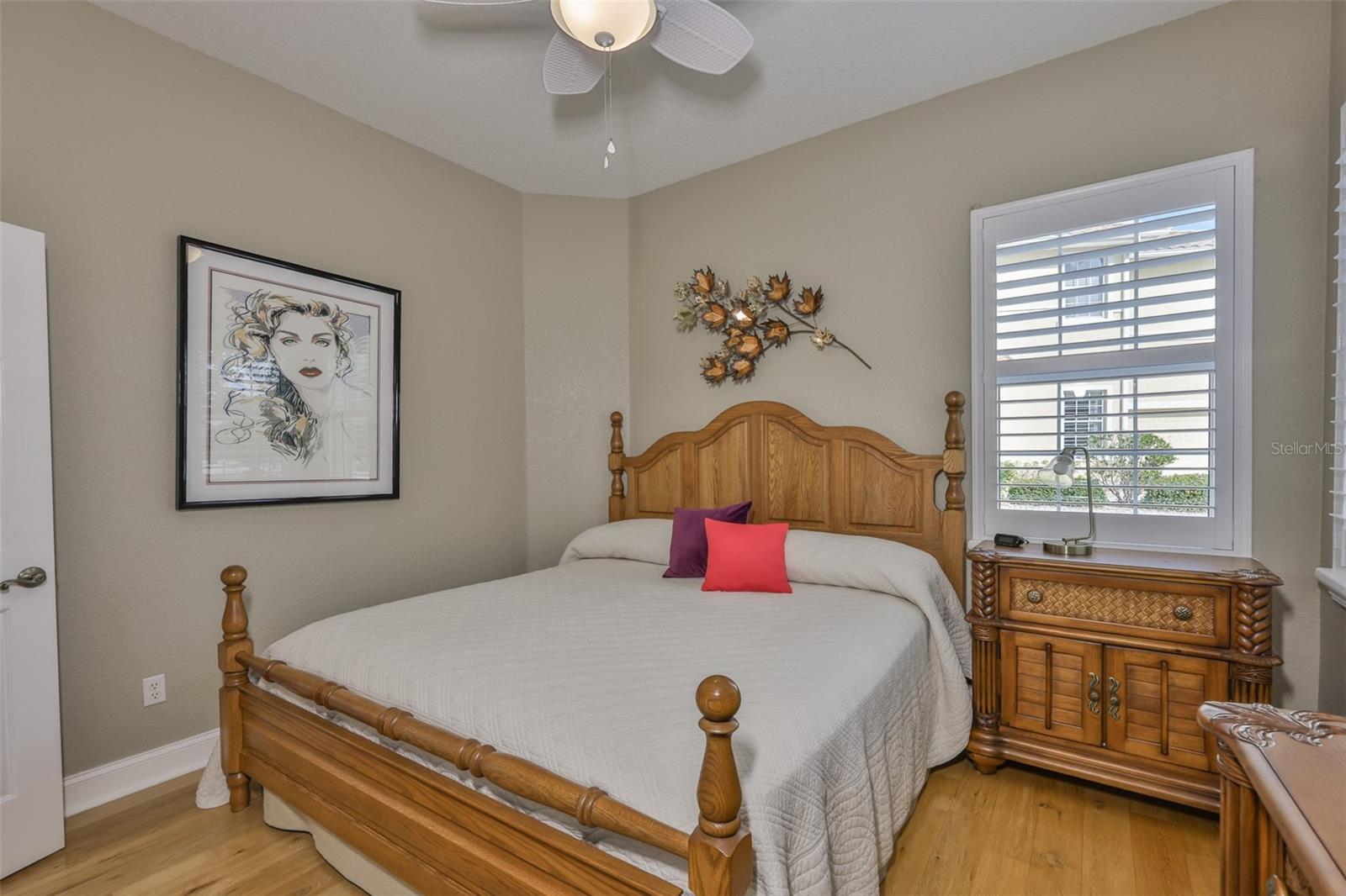 Image 24 of 42 For 1351 Emerald Dunes Drive