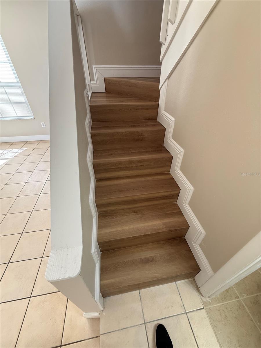 Image 6 of 13 For 3007 Manhattan Avenue A