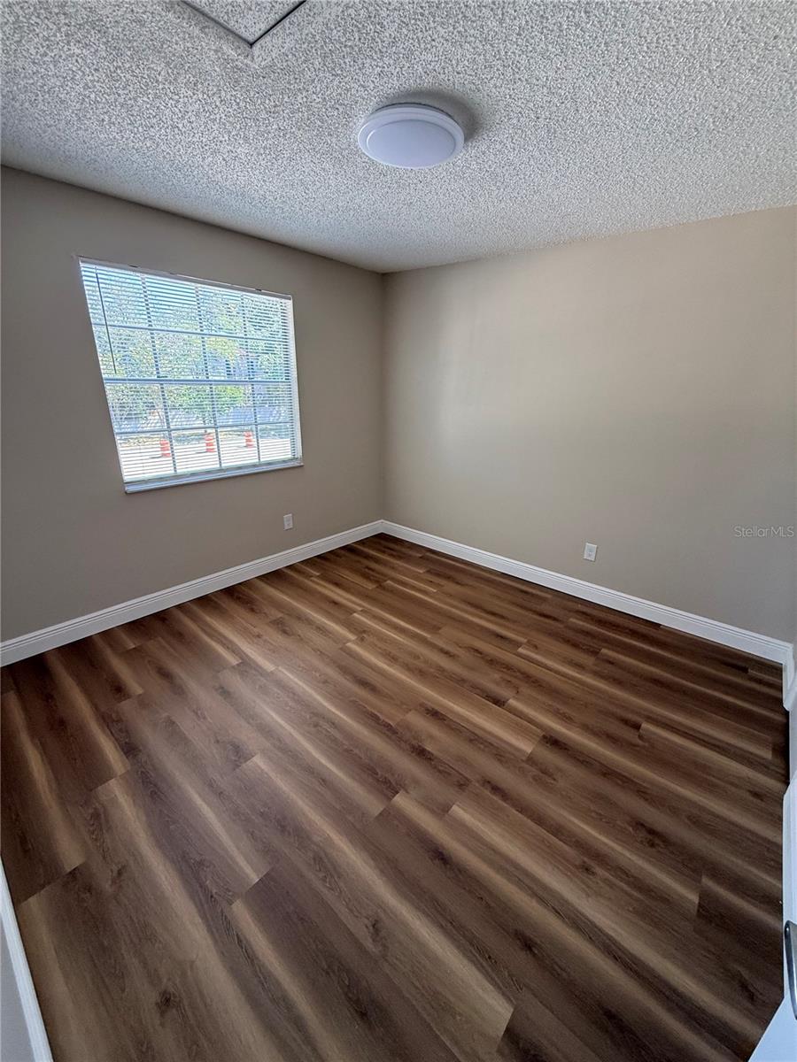 Image 9 of 13 For 3007 Manhattan Avenue A