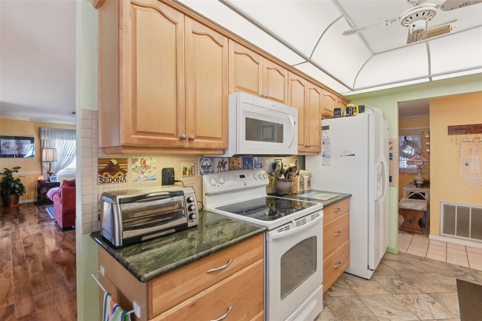 Image 15 of 68 For 2322 Lancaster Drive