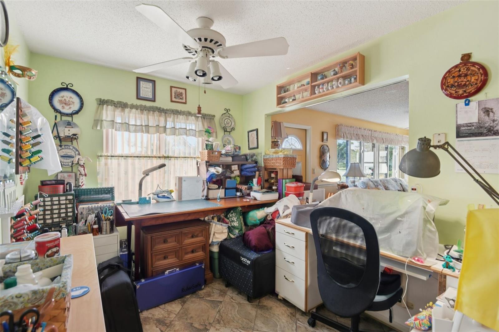 Image 18 of 68 For 2322 Lancaster Drive