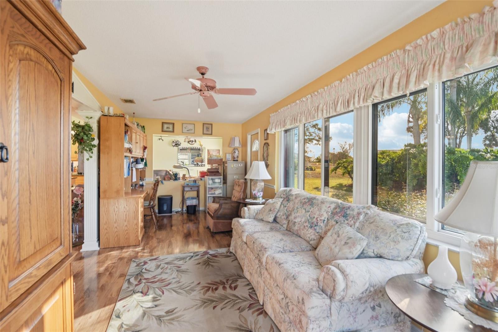 Image 21 of 68 For 2322 Lancaster Drive