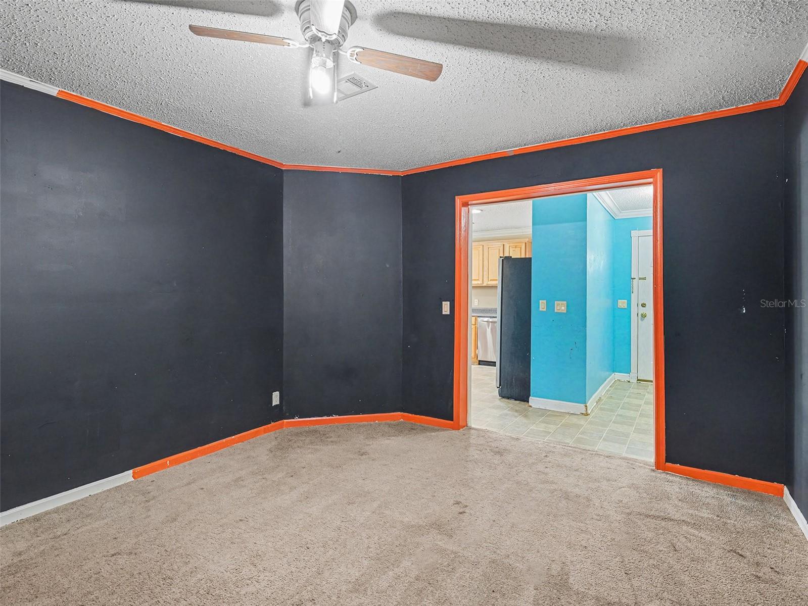 Image 23 of 35 For 15420 Olive Circle