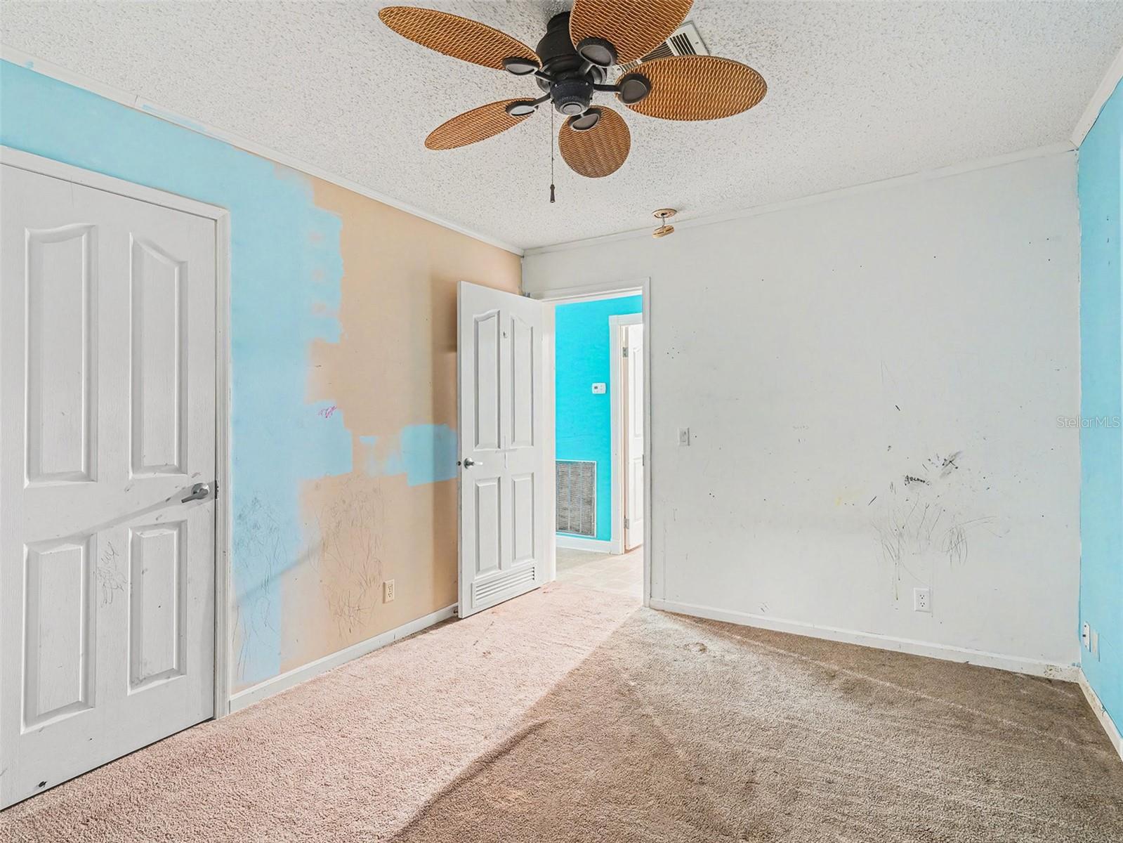 Image 26 of 35 For 15420 Olive Circle