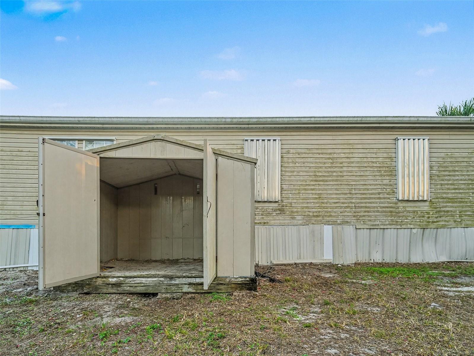 Image 30 of 35 For 15420 Olive Circle