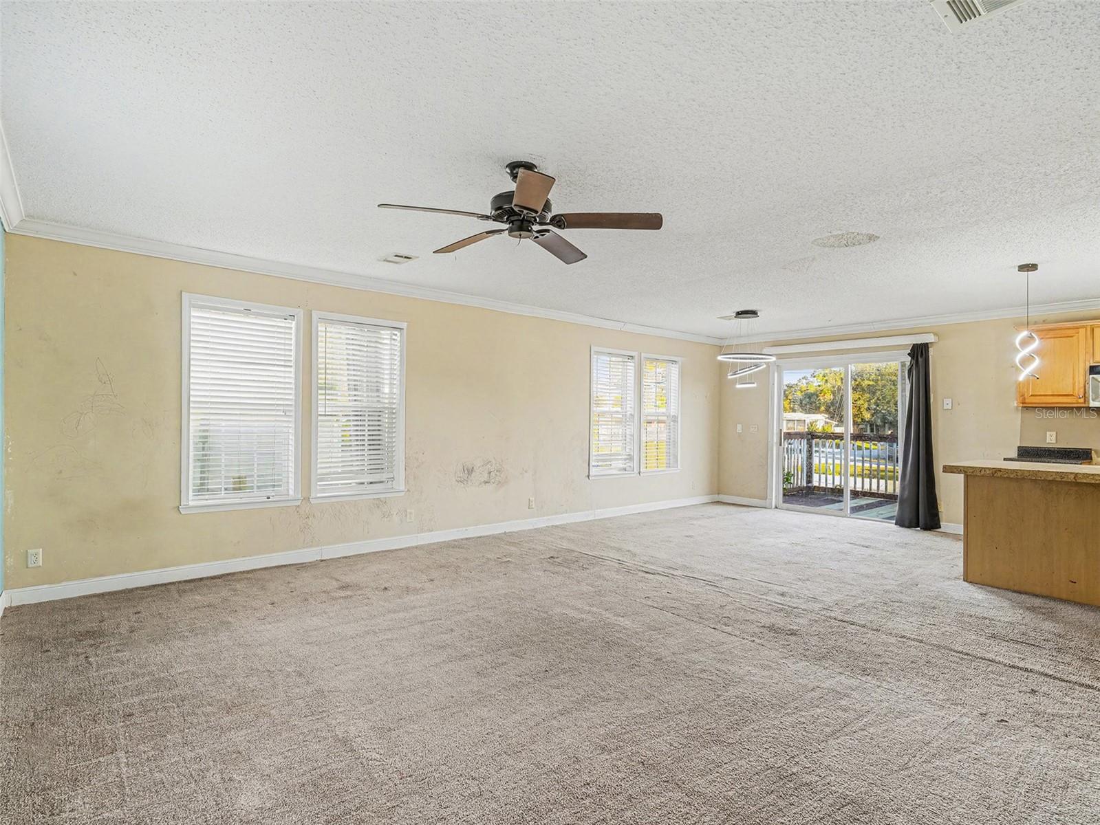 Image 6 of 35 For 15420 Olive Circle