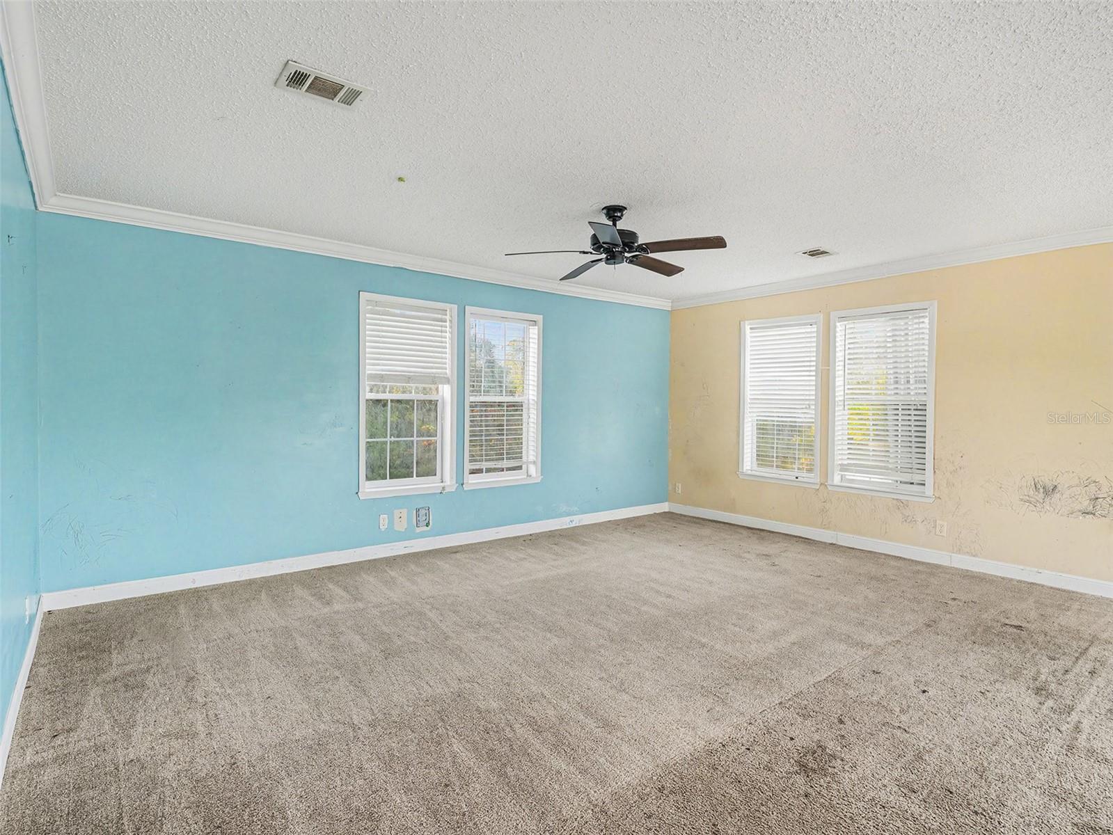 Image 9 of 35 For 15420 Olive Circle