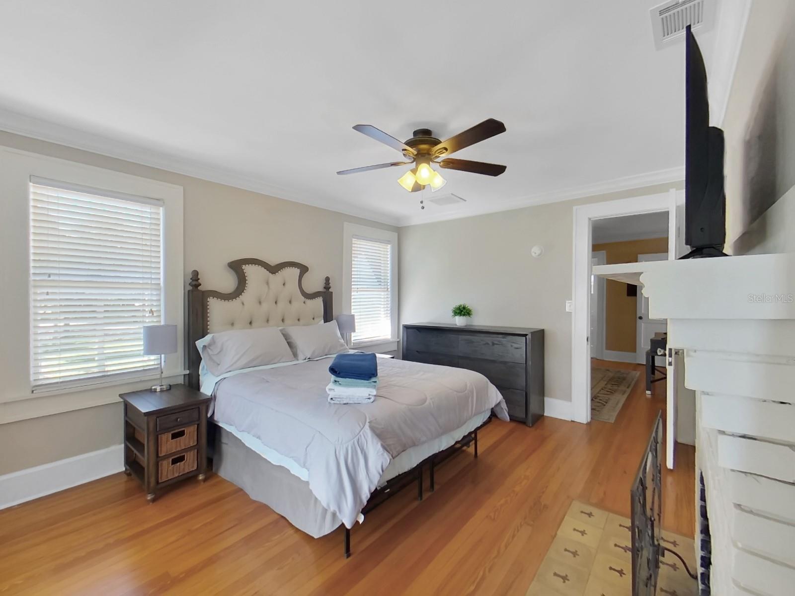 Image 20 of 30 For 614 8th Street N