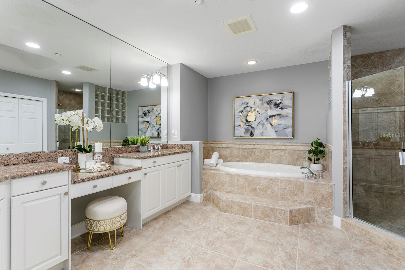 Image 52 of 91 For 17745 Gulf Boulevard 502