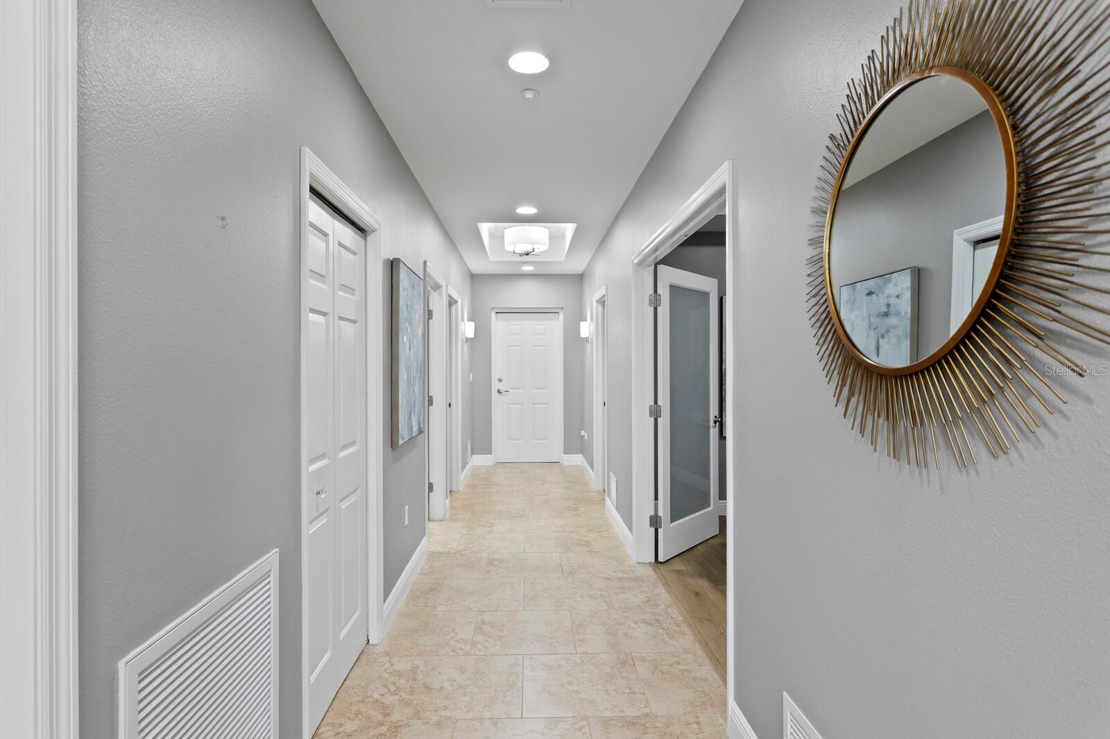 Image 64 of 91 For 17745 Gulf Boulevard 502