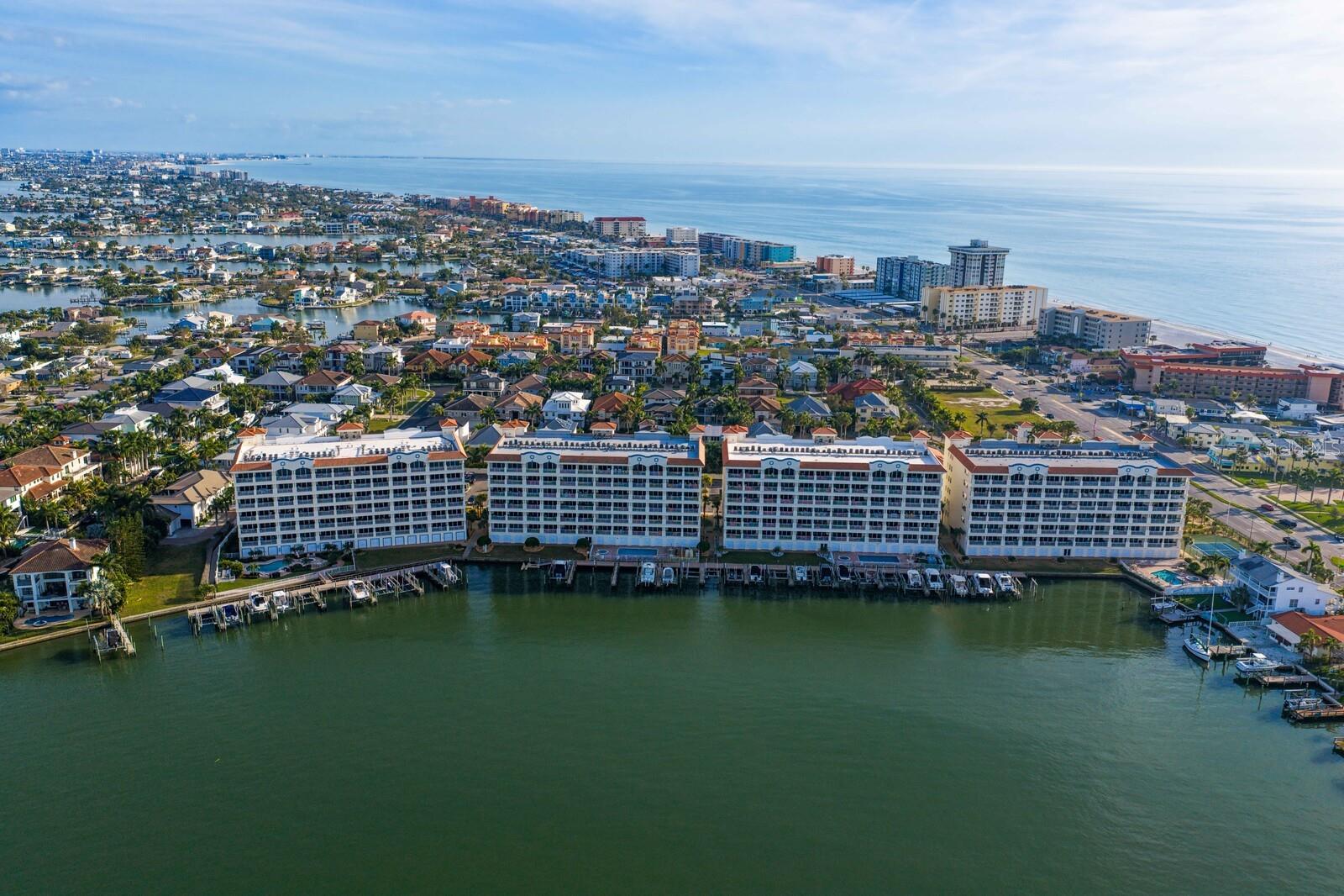 Image 65 of 91 For 17745 Gulf Boulevard 502