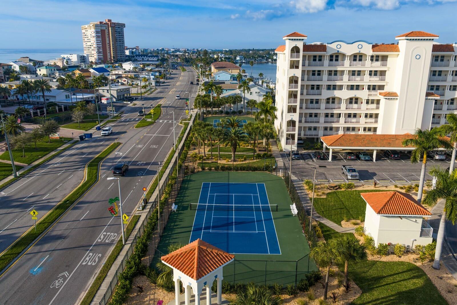 Image 71 of 91 For 17745 Gulf Boulevard 502