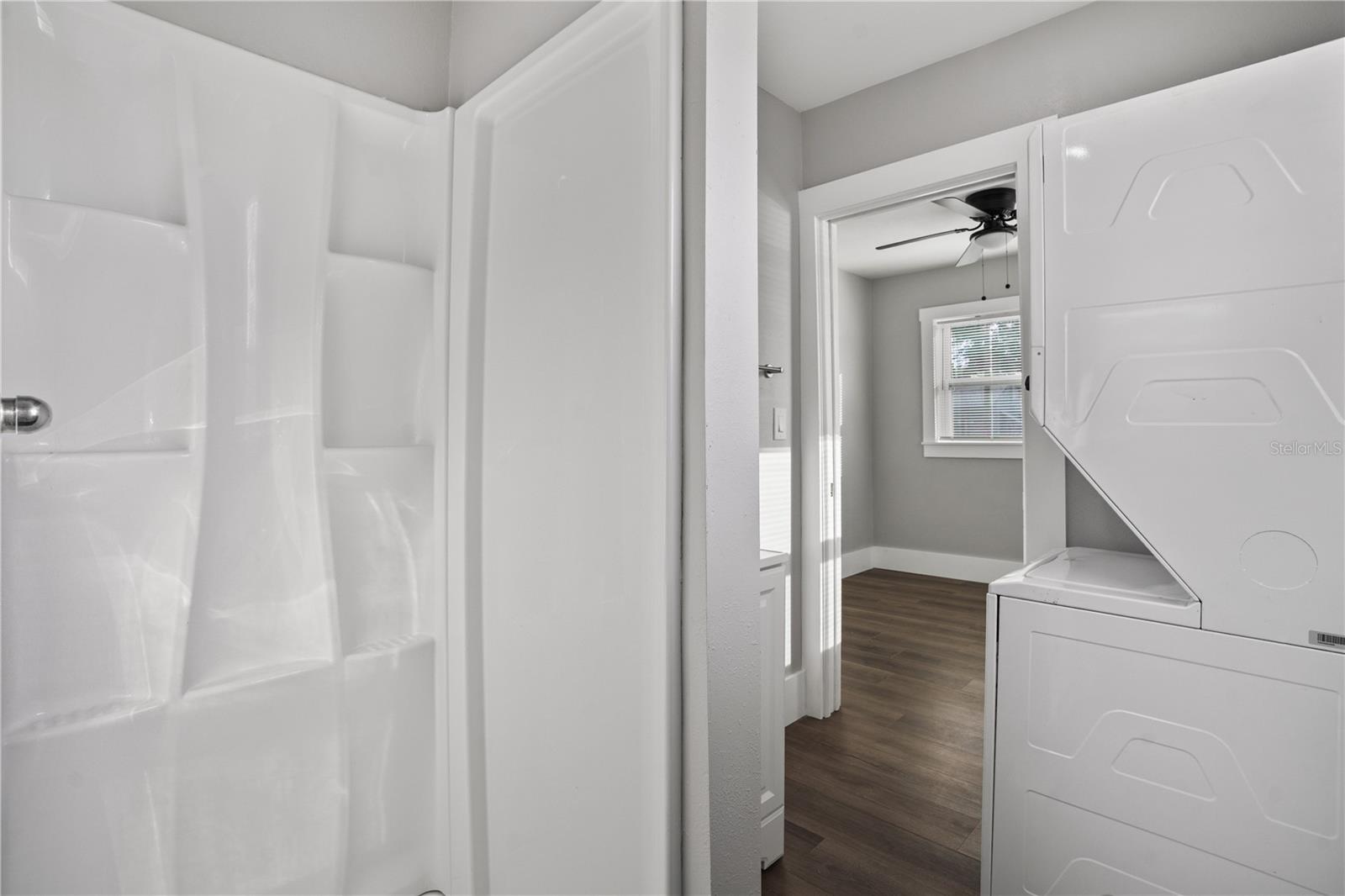 Image 19 of 27 For 1006 15th Avenue Nw