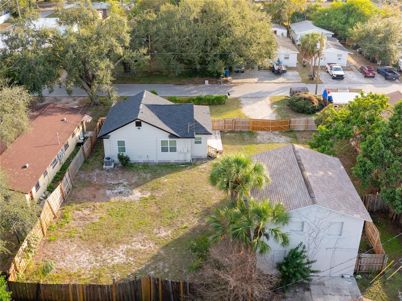 Image 2 of 27 For 1006 15th Avenue Nw