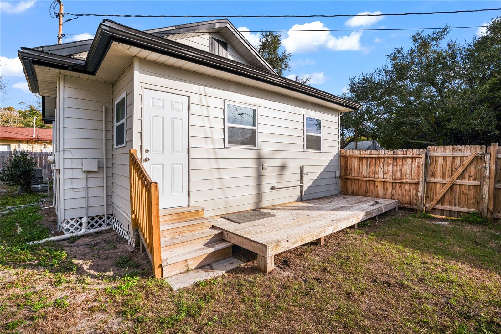 Image 20 of 27 For 1006 15th Avenue Nw