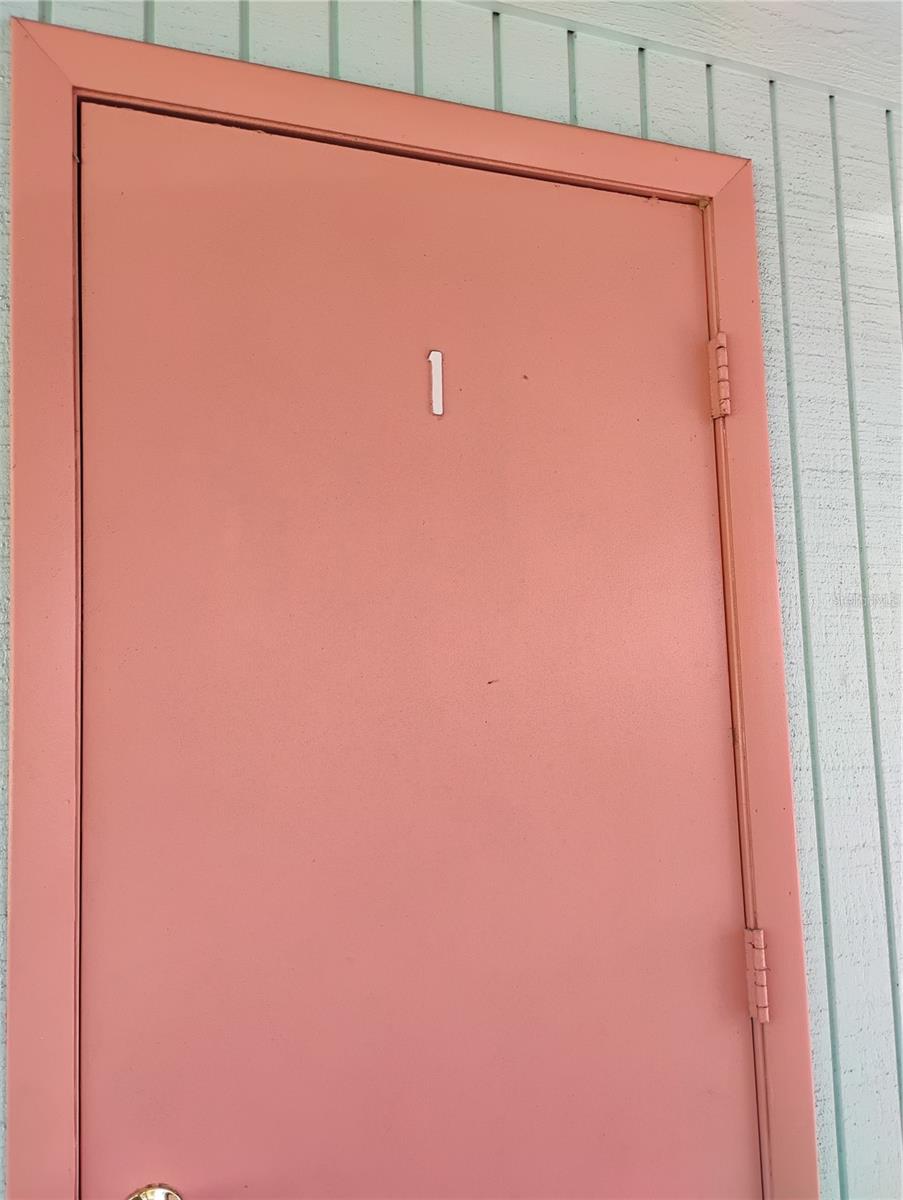 Image 29 of 45 For 2465 Northside Drive 1001