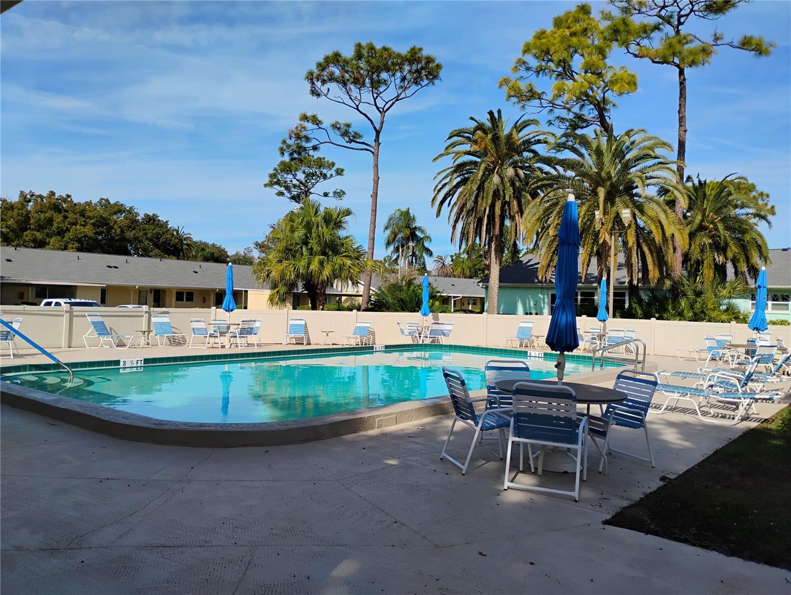 Image 40 of 45 For 2465 Northside Drive 1001