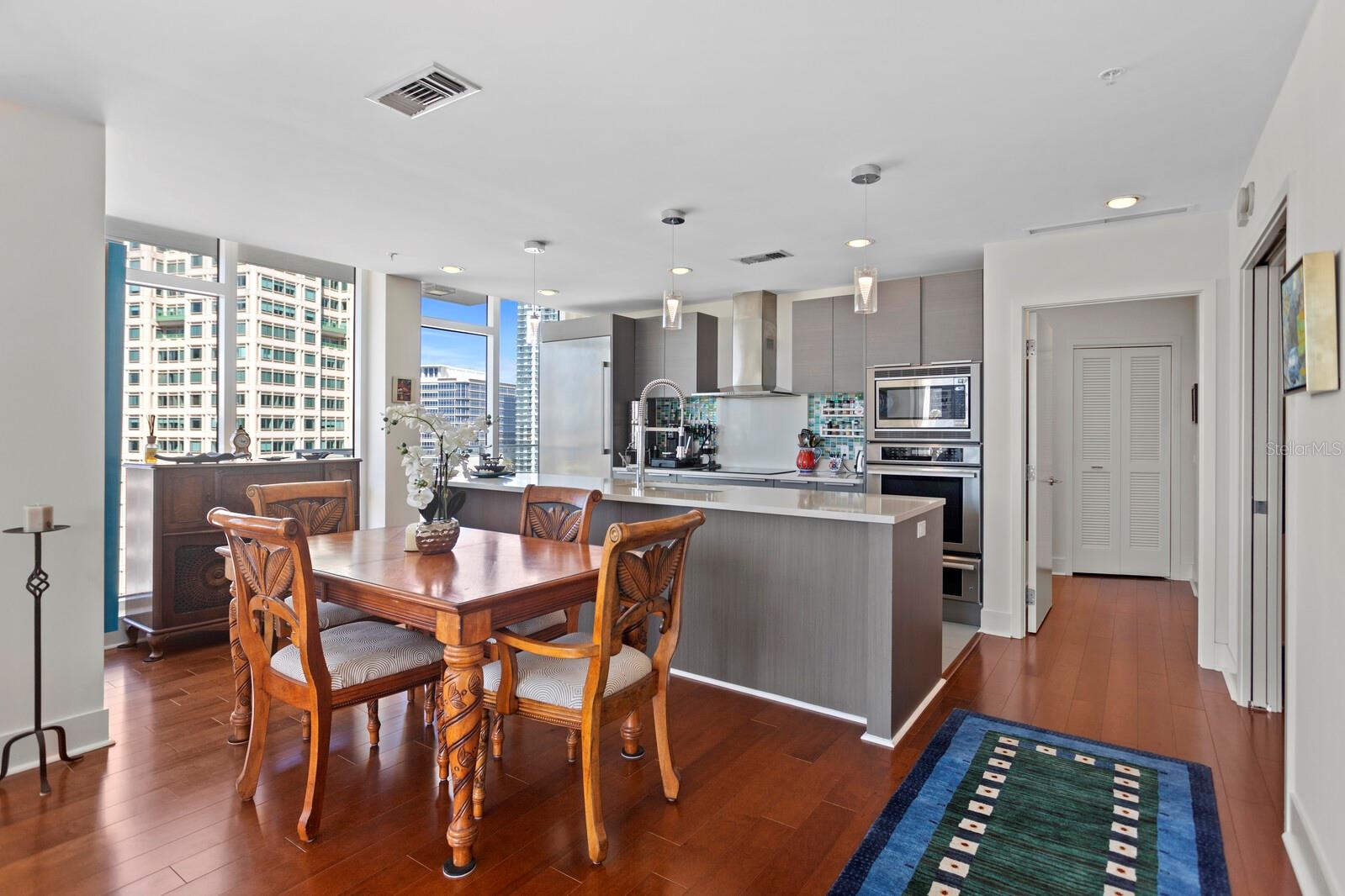 Image 10 of 64 For 175 1st Street S 1603