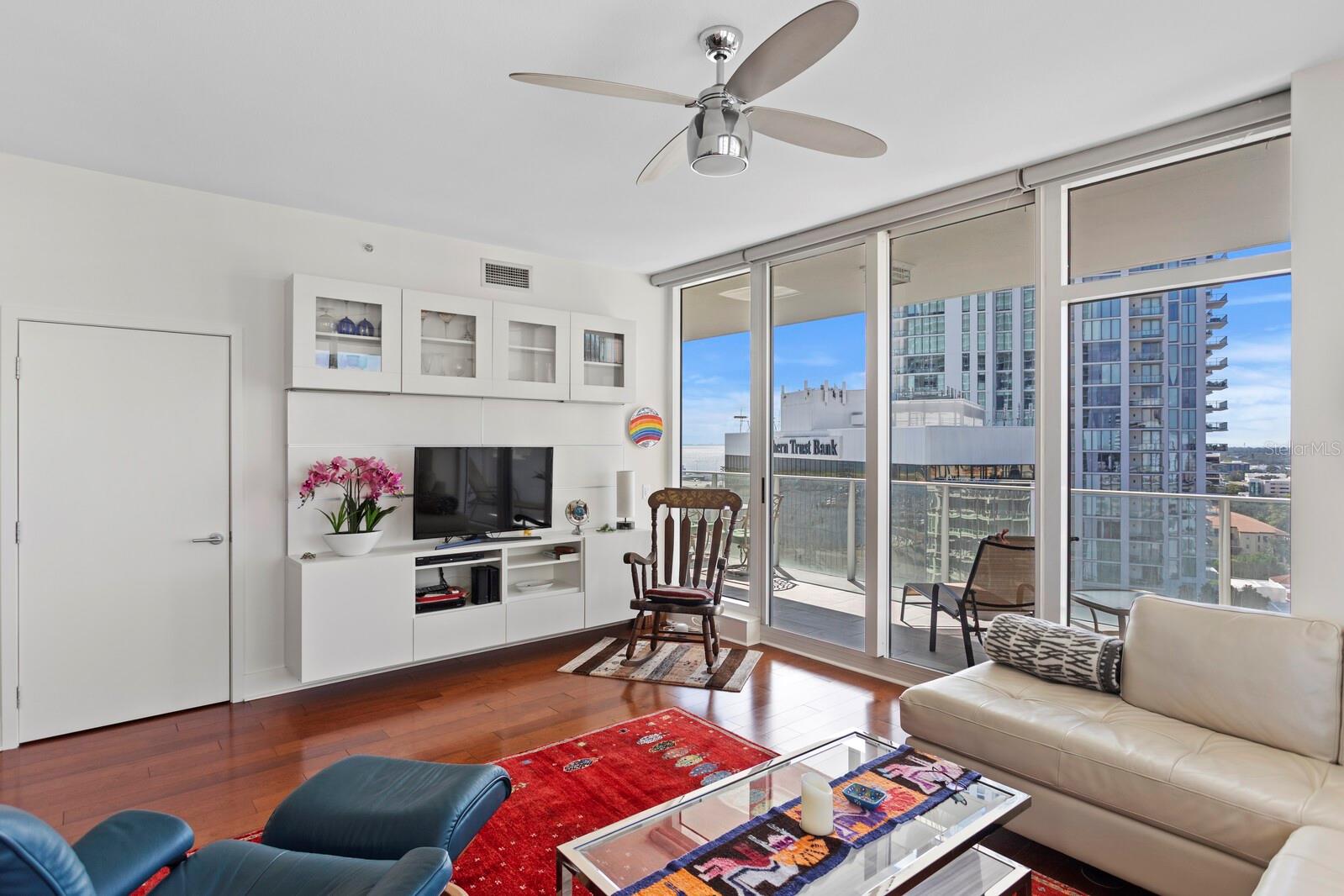 Image 3 of 64 For 175 1st Street S 1603