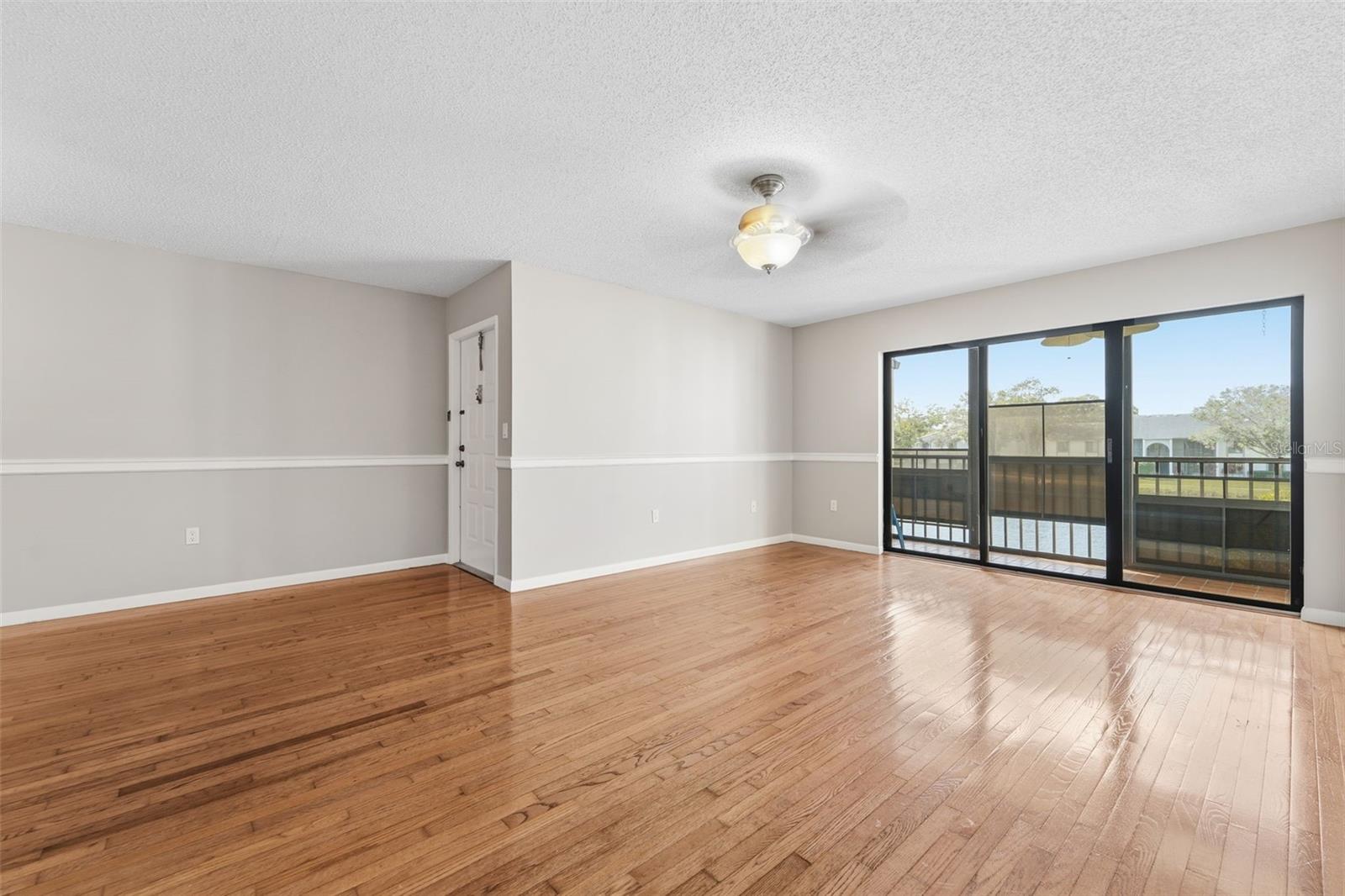 Image 6 of 30 For 1207 Pine Ridge Circle W G2