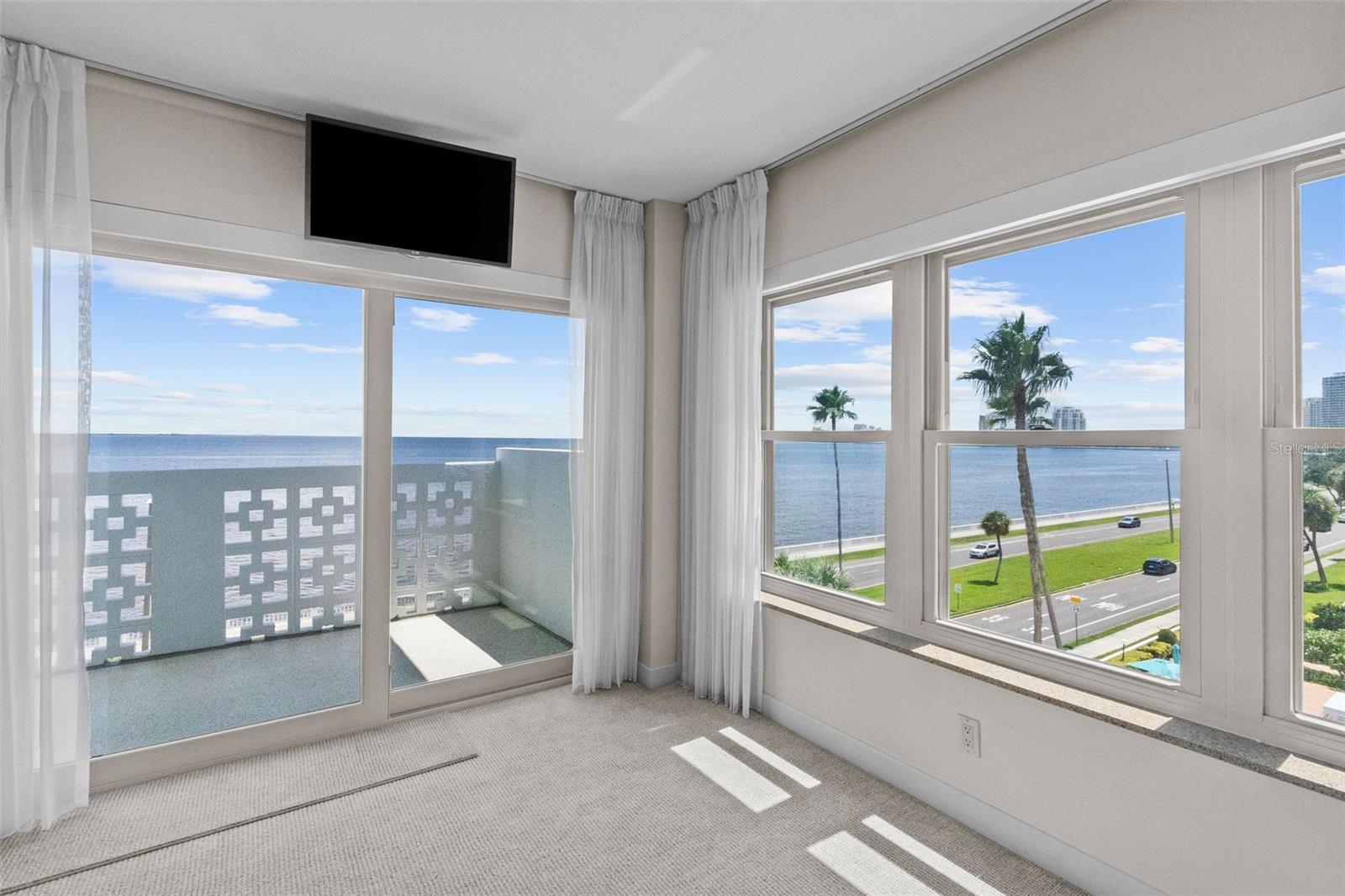 Image 2 of 22 For 2401 Bayshore Boulevard 410 & 510