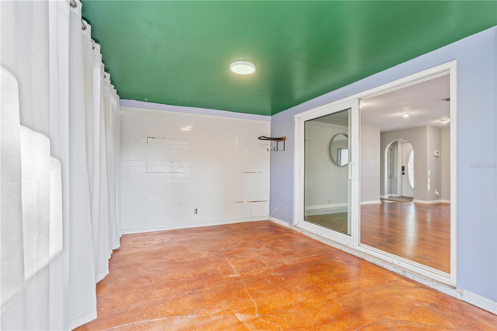 Image 12 of 27 For 2040 Forest Drive