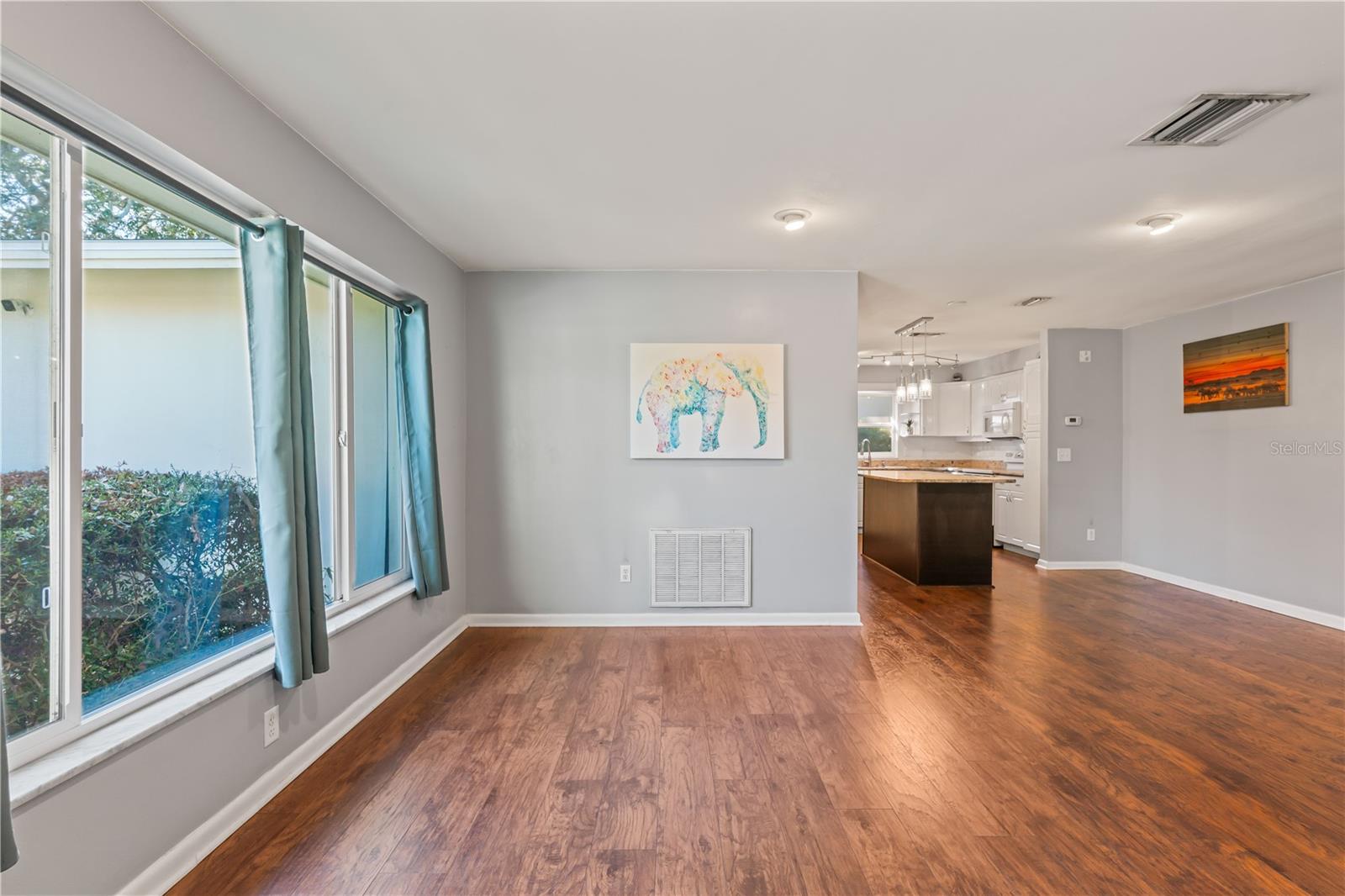 Image 4 of 27 For 2040 Forest Drive