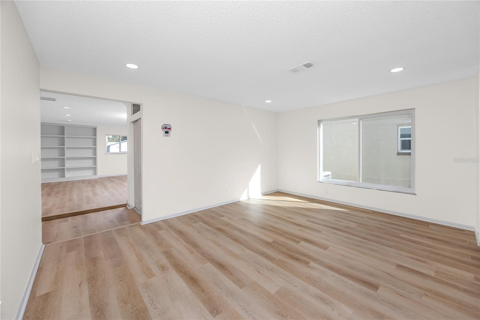 Image 14 of 32 For 8808 90th Way N