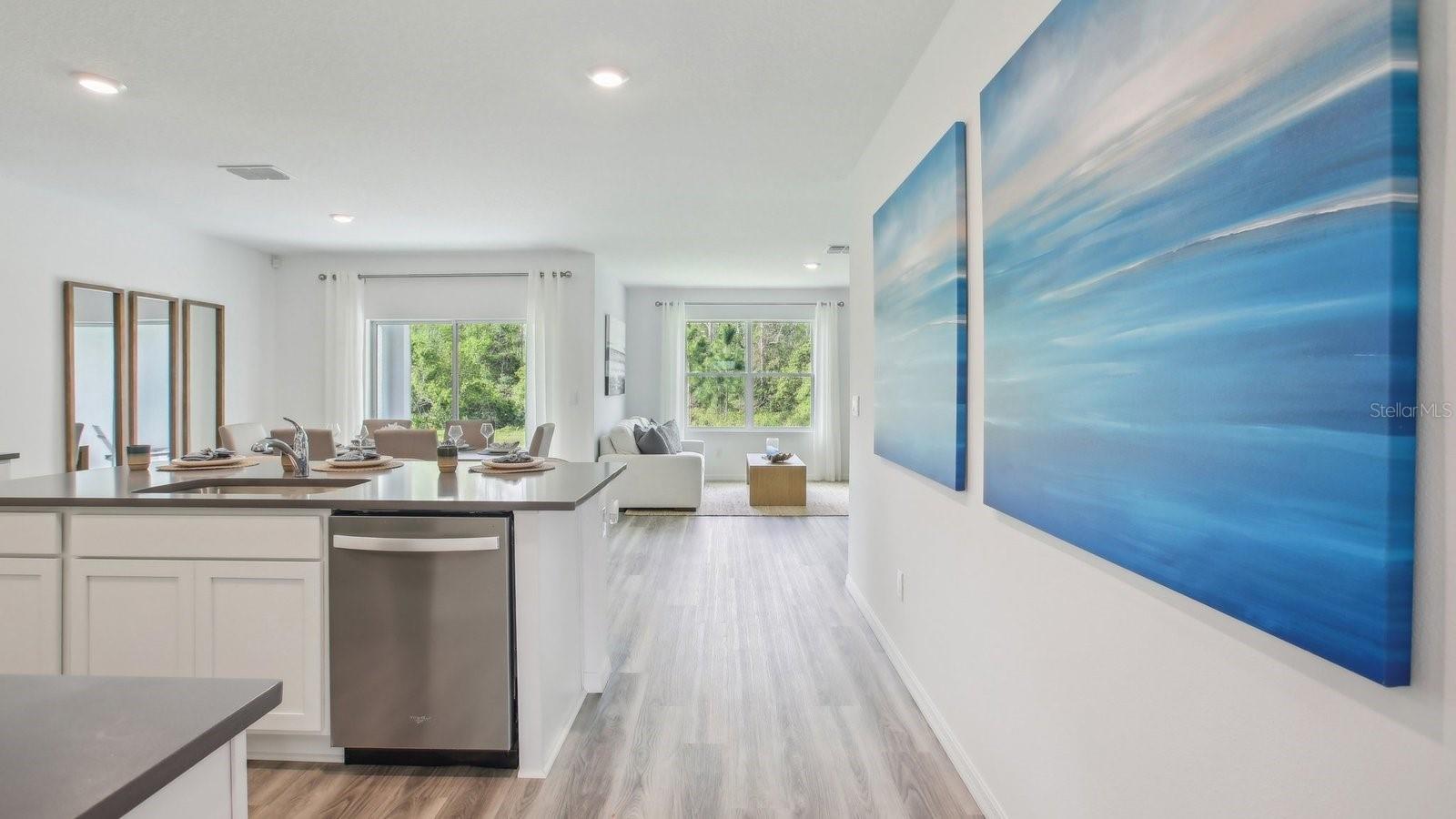 Listing photo id 6 for 1632 Sourwood Drive