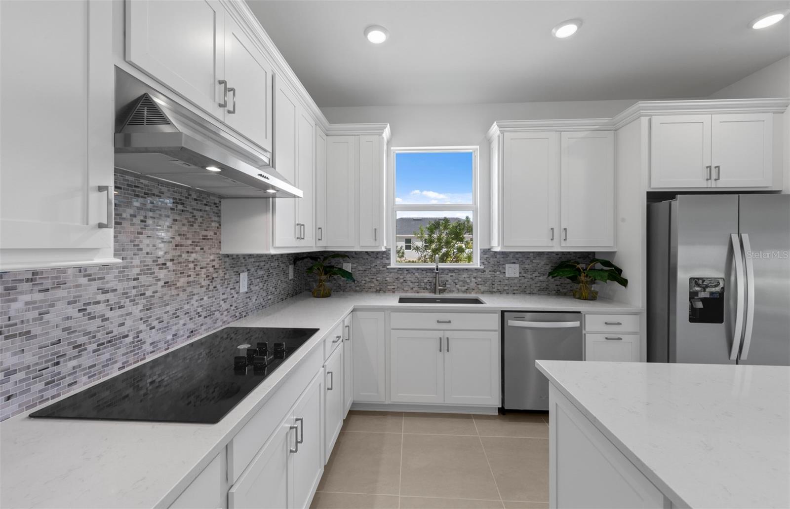 Image 5 of 19 For 6953 Honeybell Drive