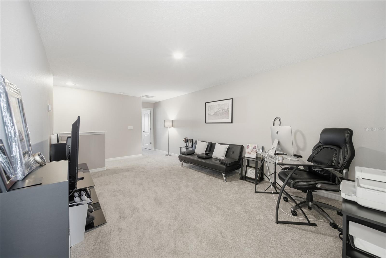 Image 14 of 26 For 8605 Fiddleleaf Court