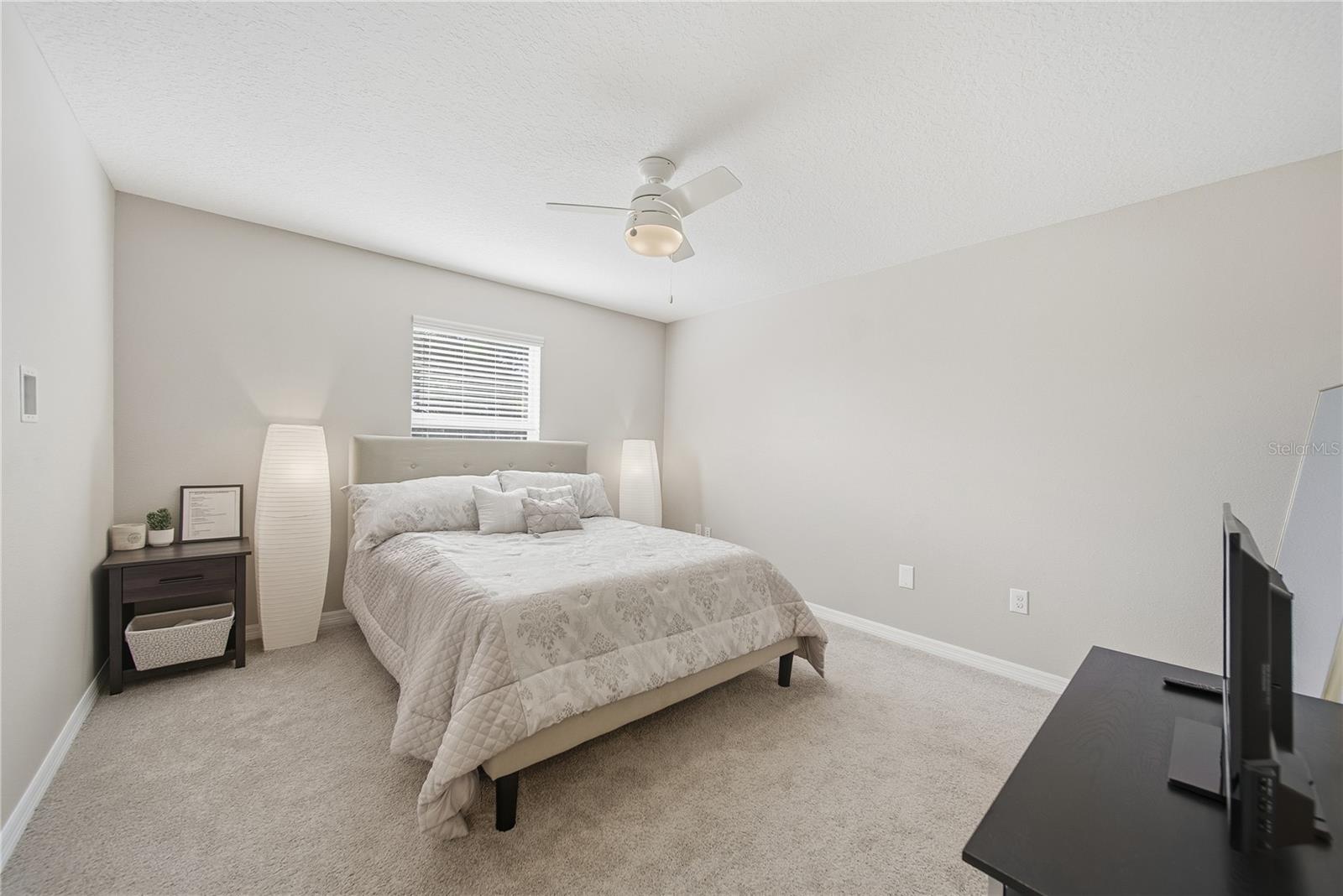 Image 18 of 26 For 8605 Fiddleleaf Court