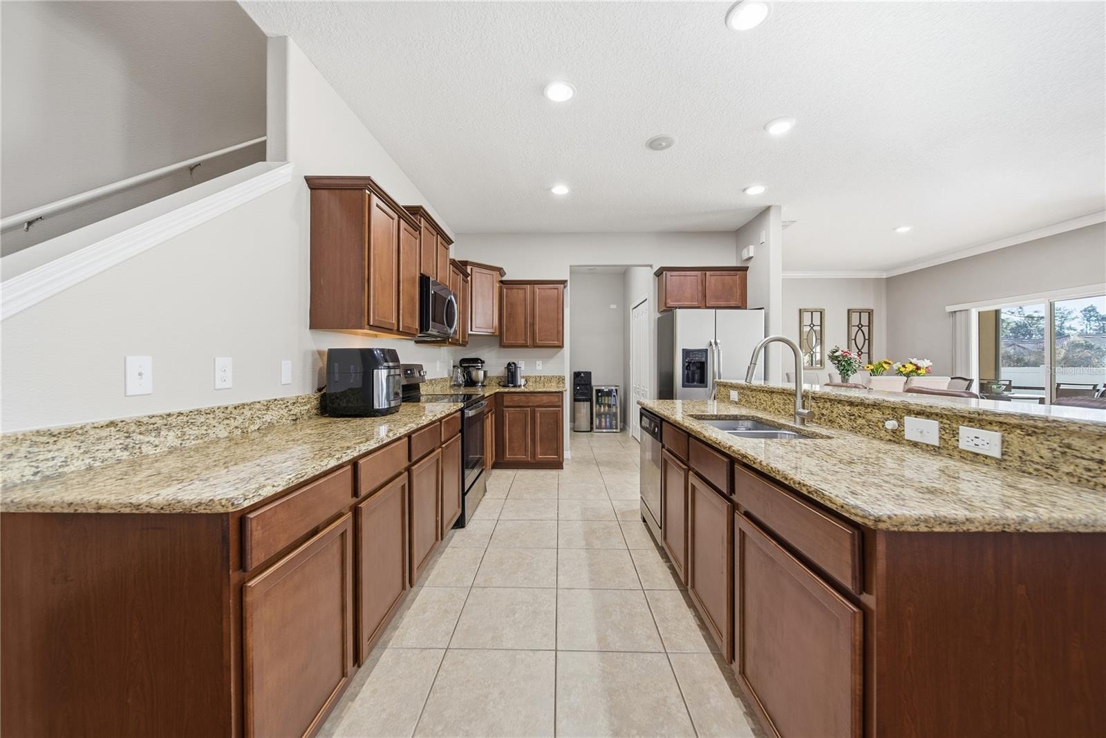 Image 5 of 26 For 8605 Fiddleleaf Court