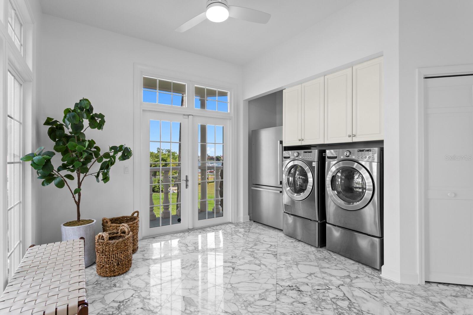 Image 21 of 47 For 1315 Jumana Loop