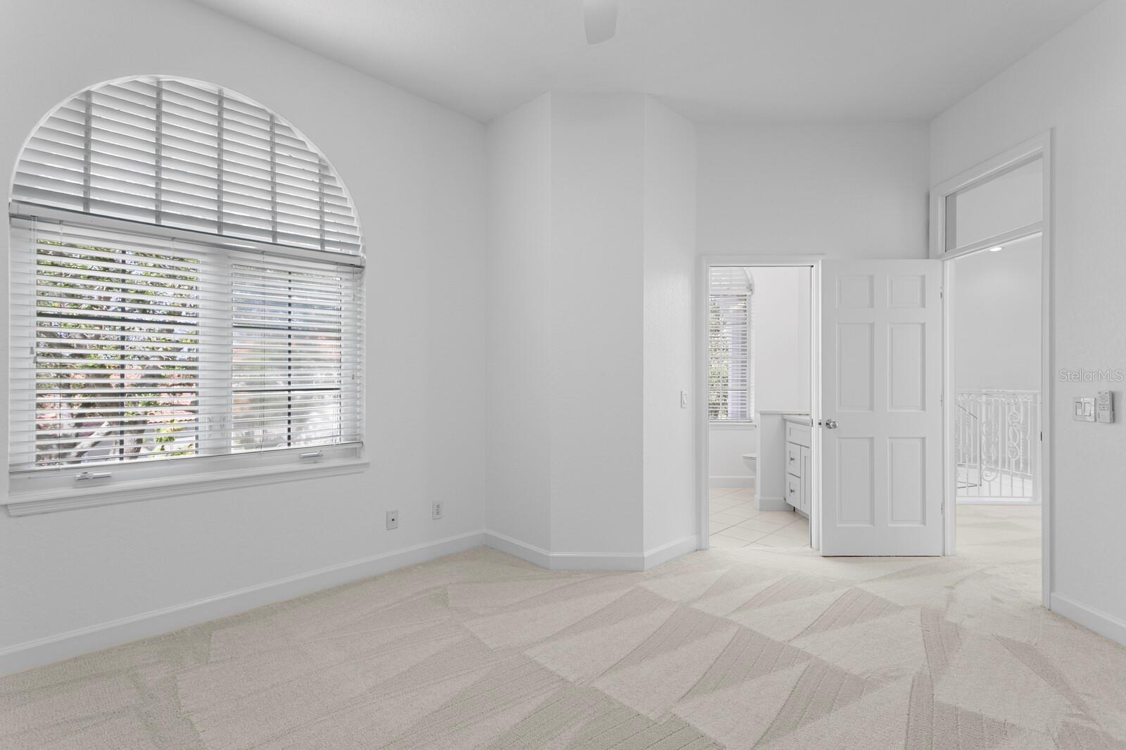 Image 31 of 47 For 1315 Jumana Loop