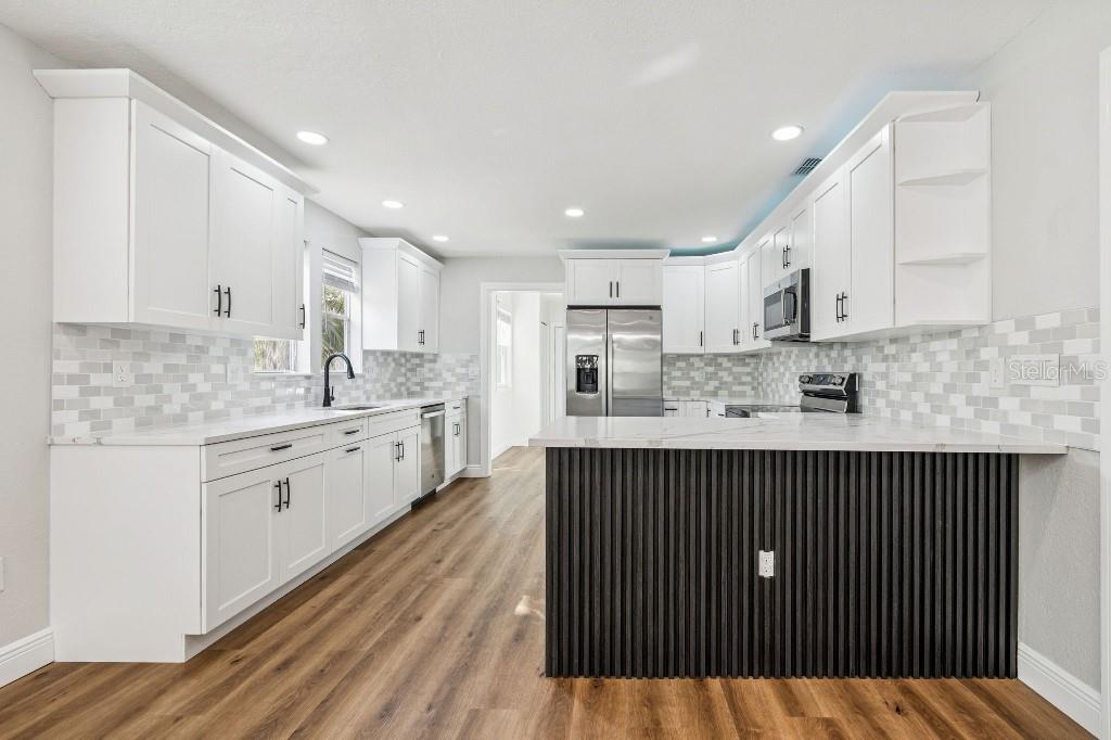 Image 14 of 46 For 6416 47th Street