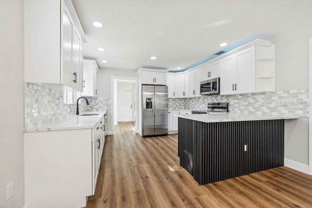 Image 15 of 46 For 6416 47th Street