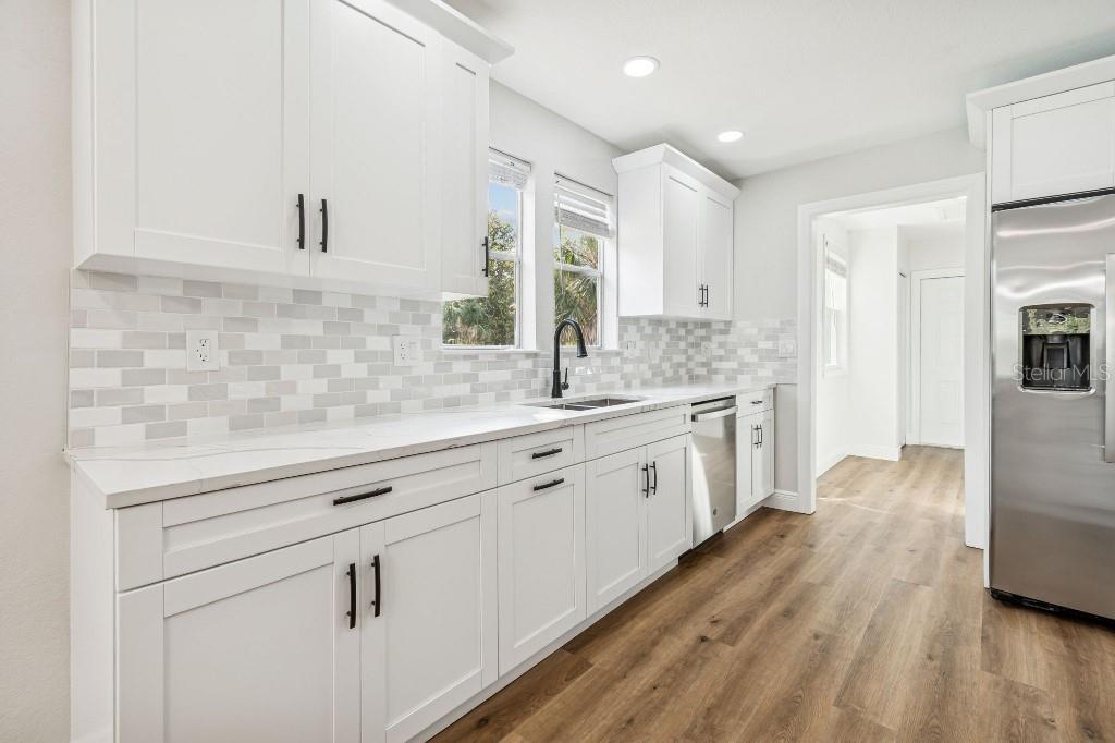 Image 16 of 46 For 6416 47th Street