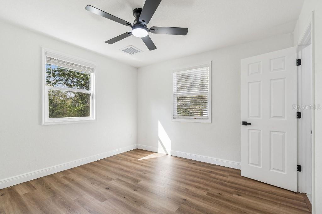 Image 28 of 46 For 6416 47th Street