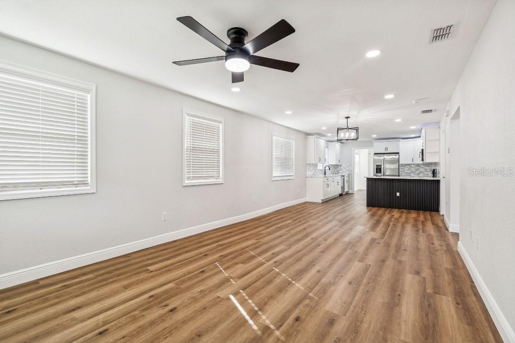 Image 6 of 46 For 6416 47th Street