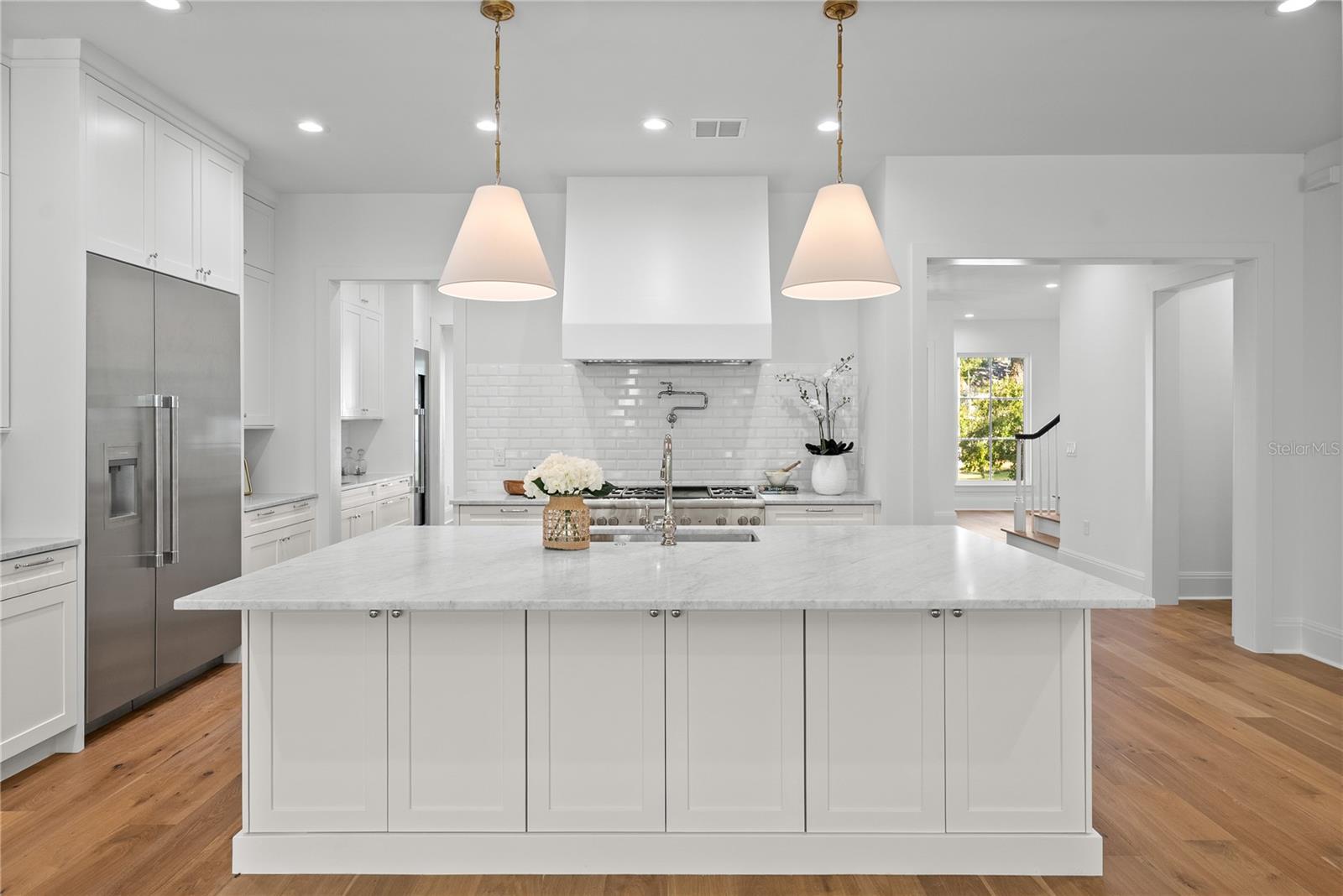 Image 10 of 58 For 4614 Tennyson