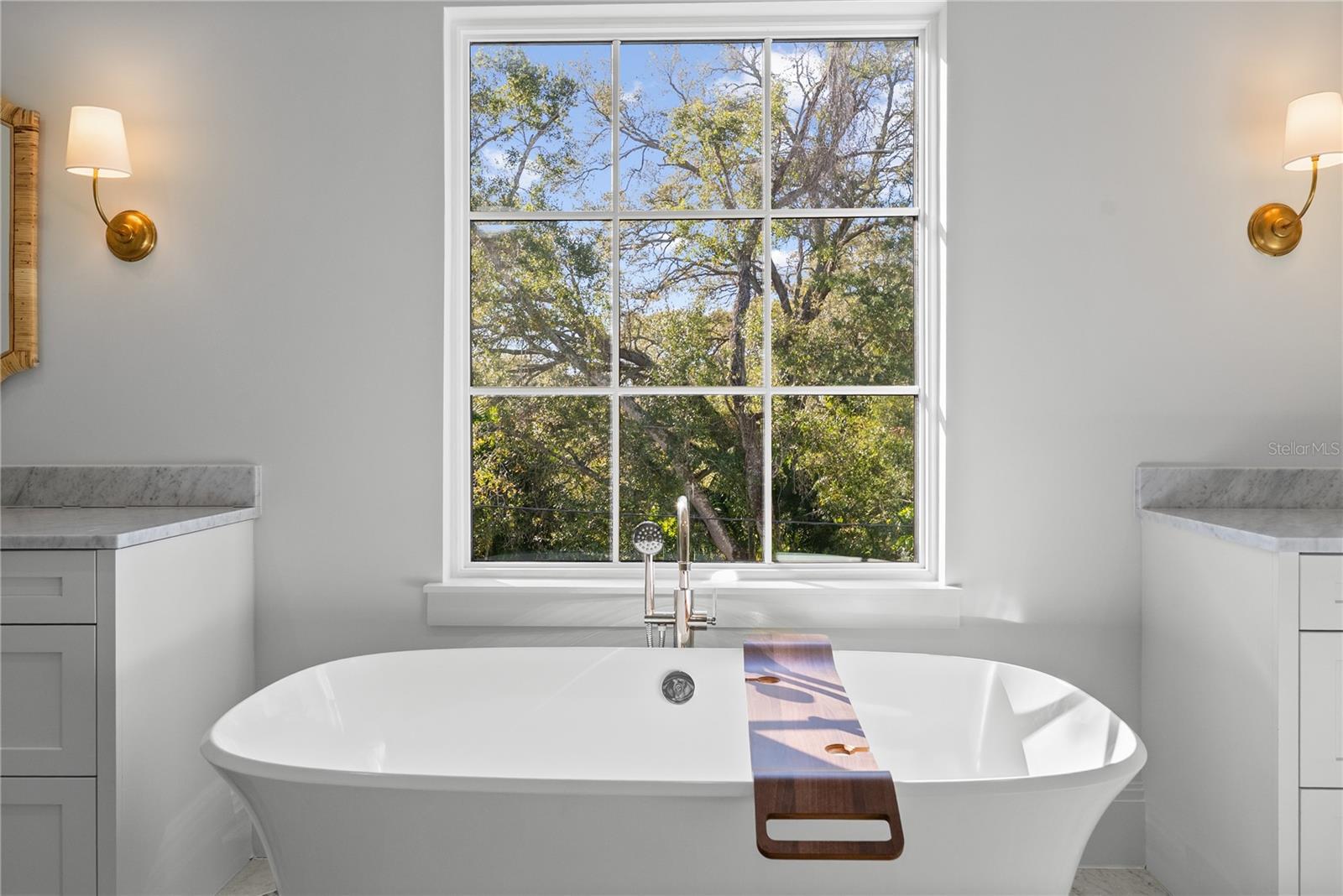 Image 25 of 58 For 4614 Tennyson