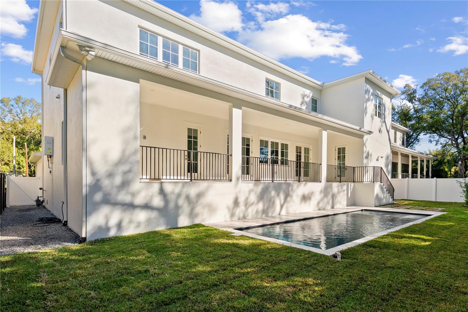 Image 47 of 58 For 4614 Tennyson