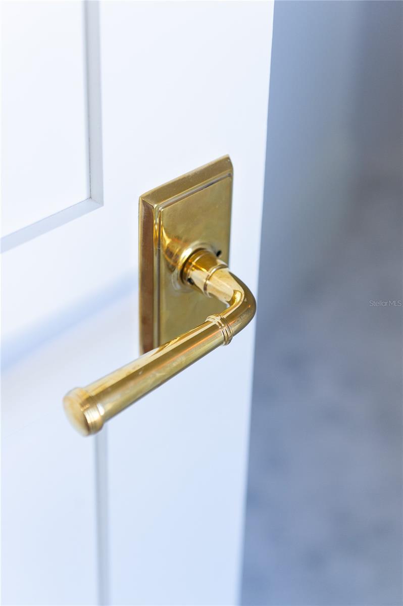 Image 57 of 58 For 4614 Tennyson